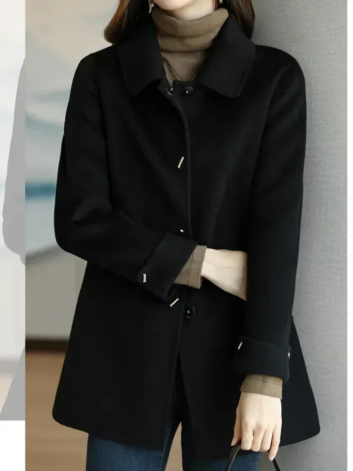 Adriana | Elegant and casual winter coat