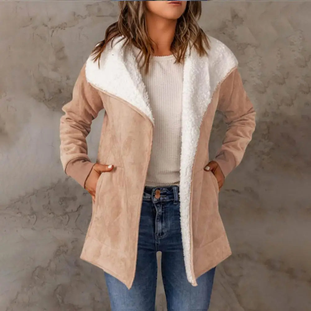 Matilde | Luxurious plush coat: Winter Edition