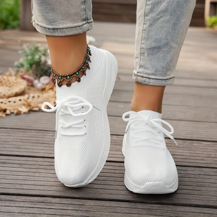 Women's Breathable Low-Top Lace-up Sneakers