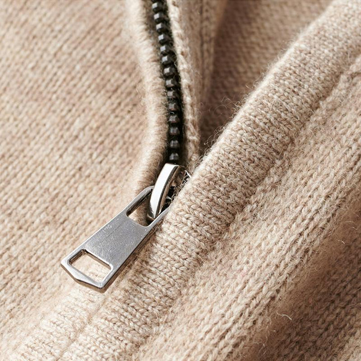 Men’s Zip-Up Sweater – Timeless Style & Functional Comfort
