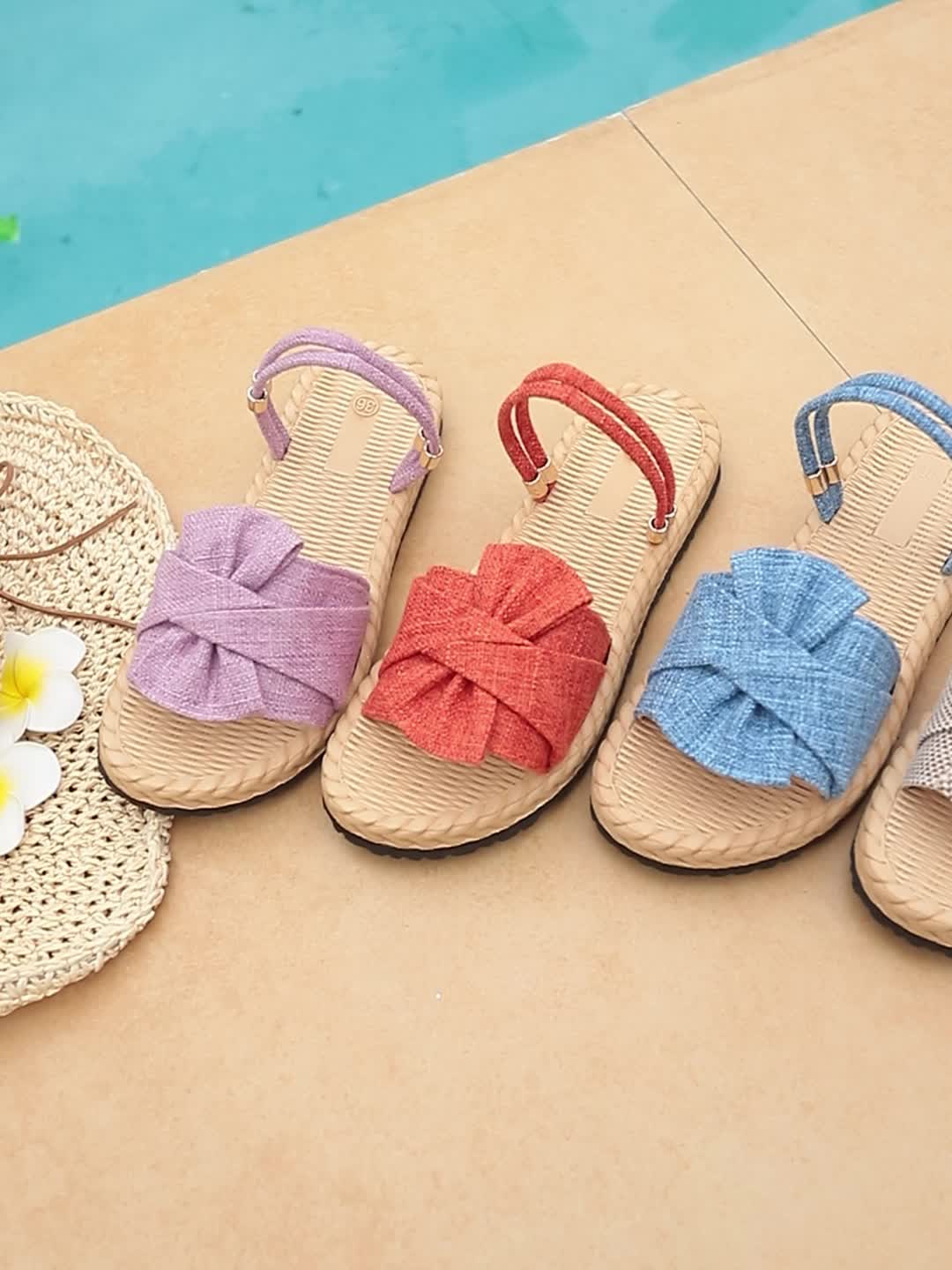 Women's Casual Flip-Flops Beach Slippers