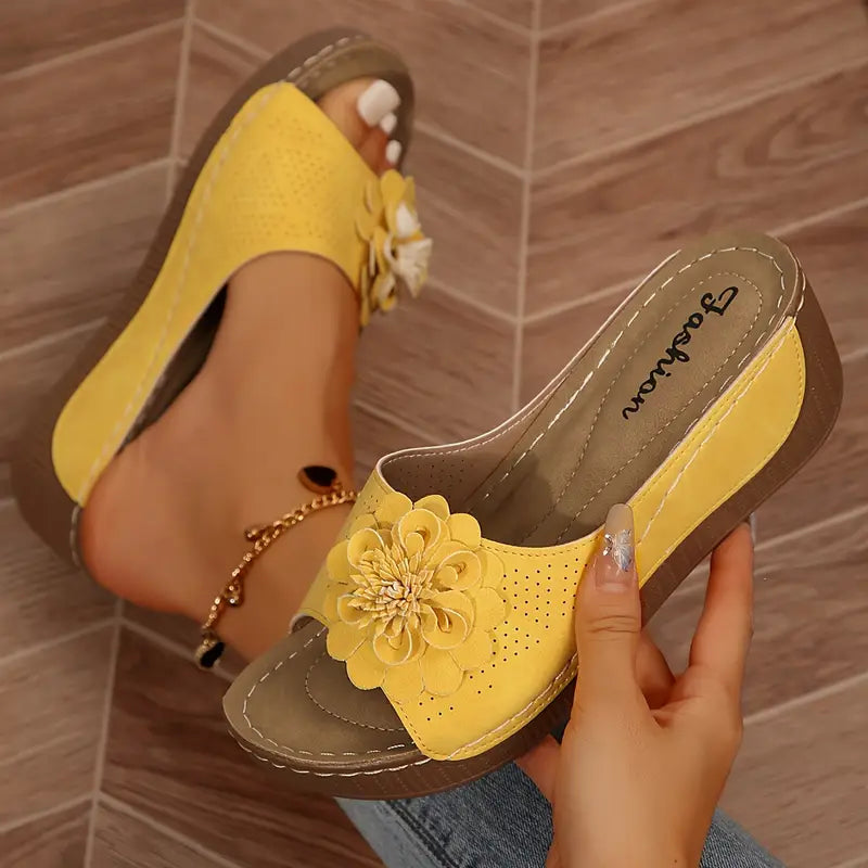 Women's Refined Everyday Sandals
