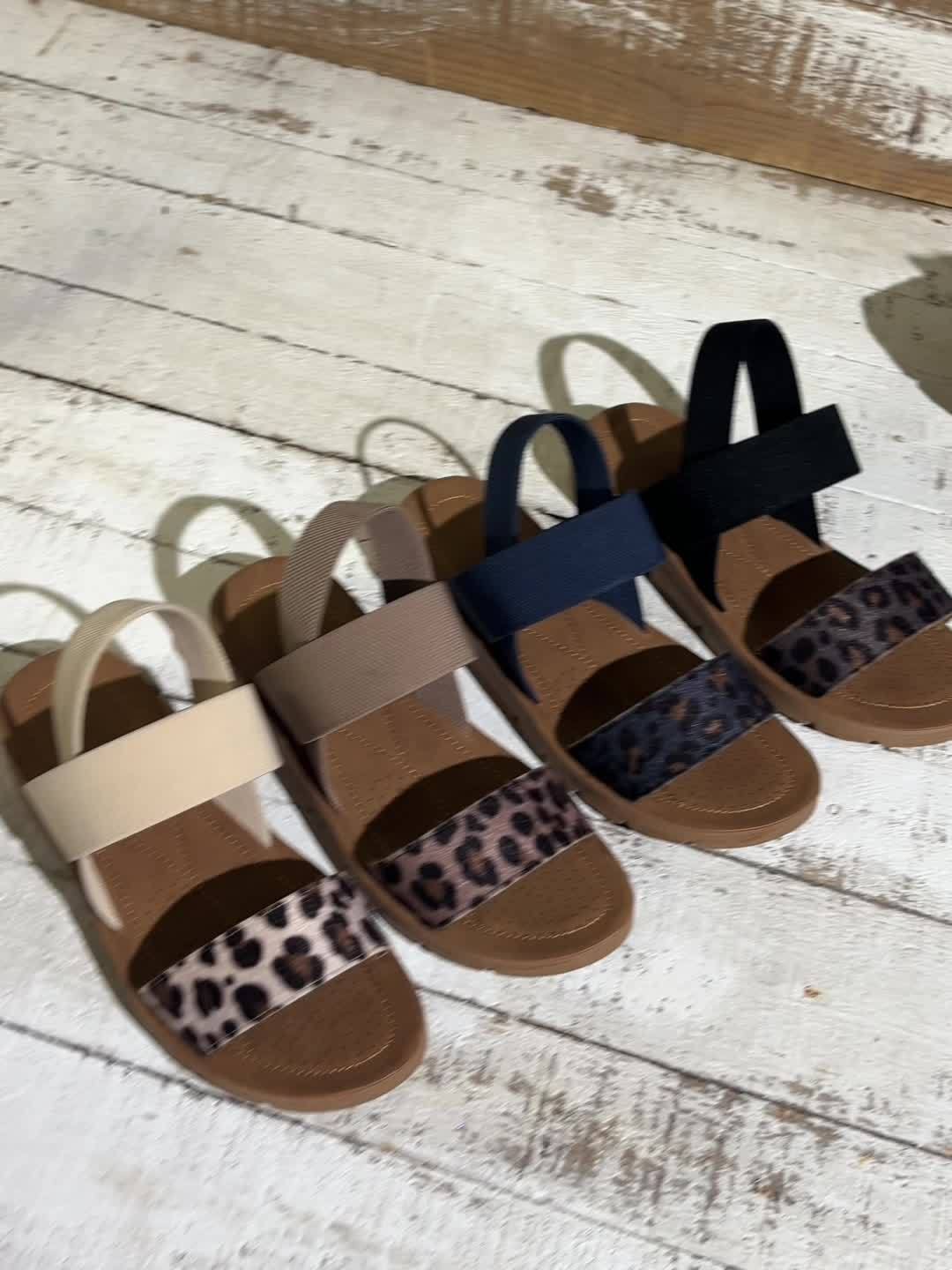 Women's Leopard Print Patchwork Flat Sandals