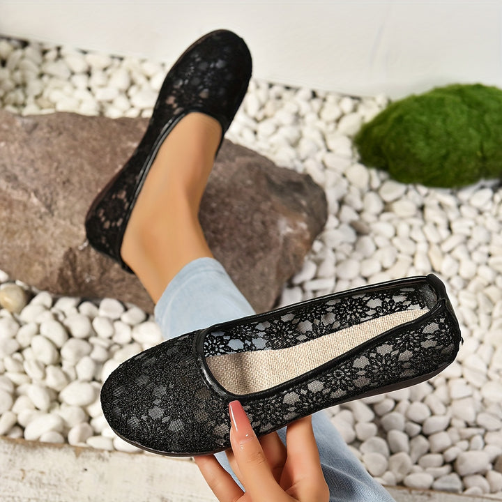 Women's Outdoor Breathable Round Toe Flat Shoes