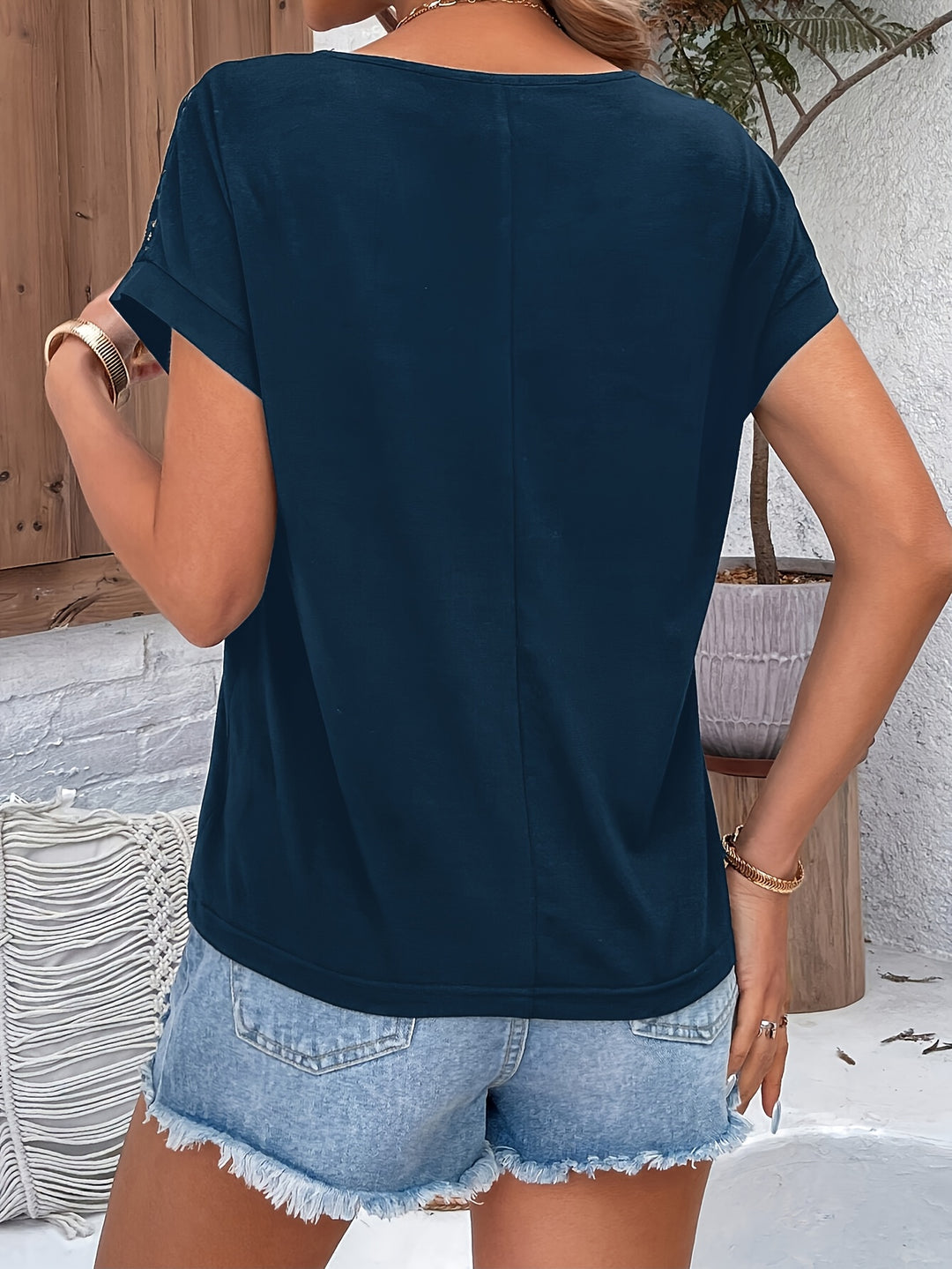 Women's Lace Short-sleeve T-shirt