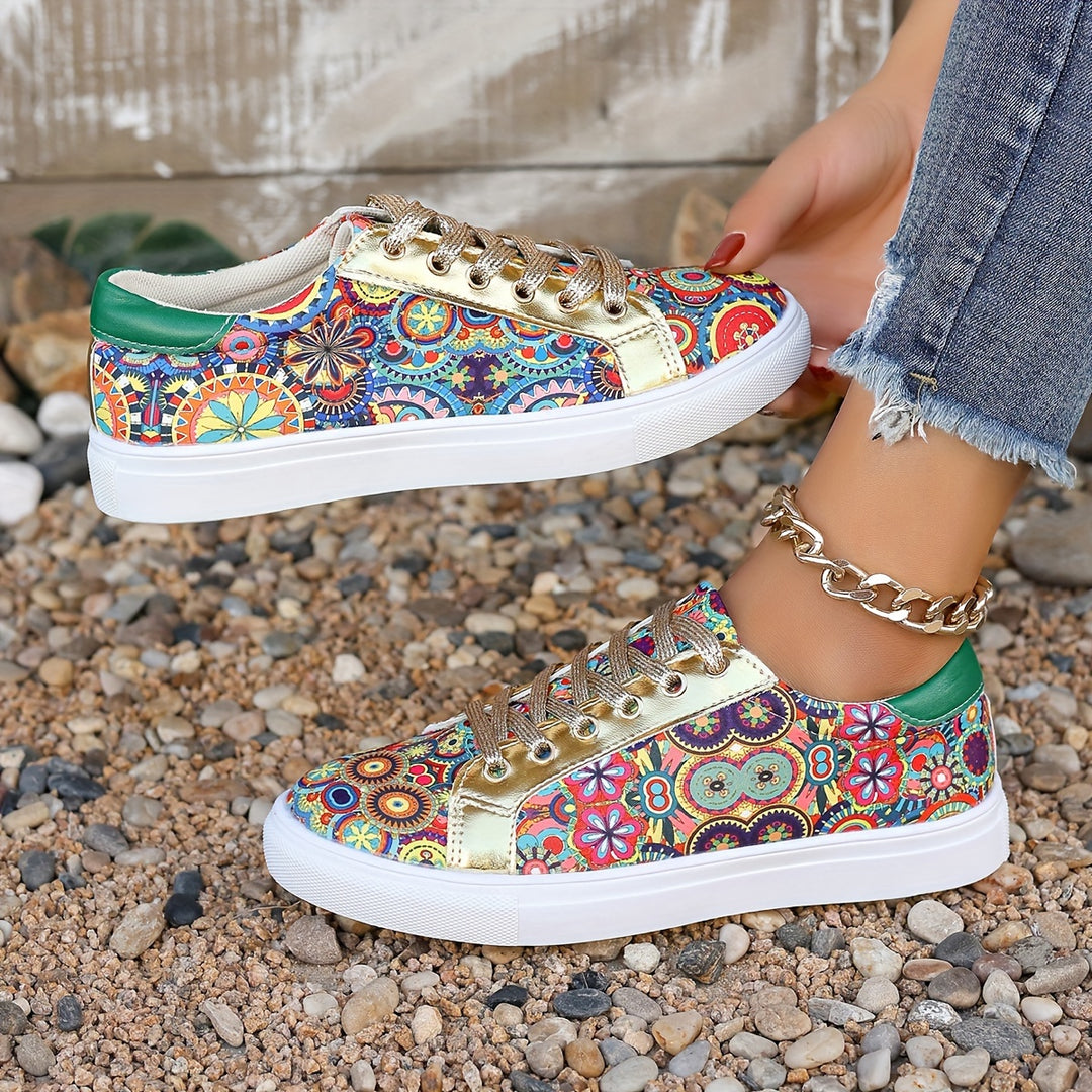 Women's Round Toe Low-Top Sneakers
