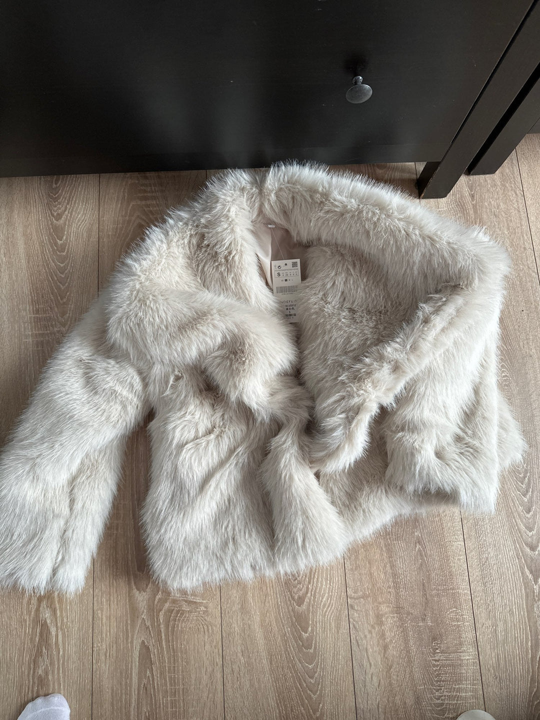 Gabriela | Fur coat with lapel collar