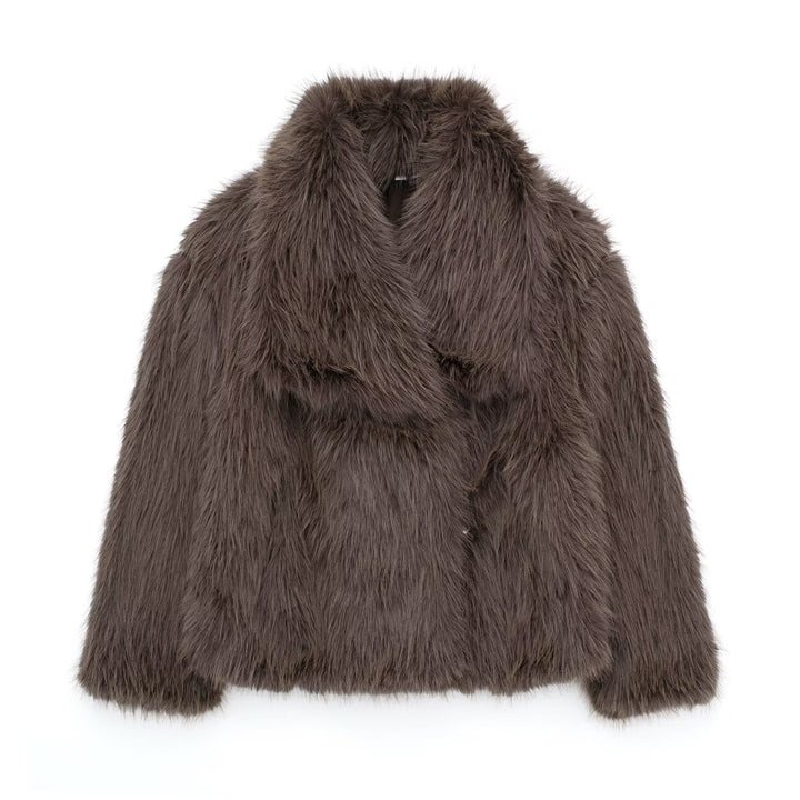 Gabriela | Fur coat with lapel collar
