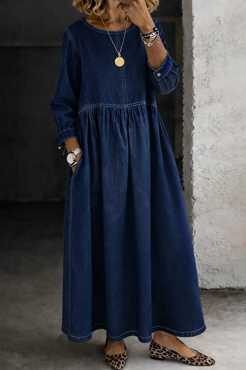 Women's Round Neck Long Sleeve Denim Dress