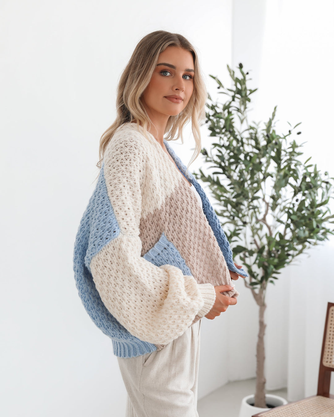Elvia Cardigan - Blue Multi