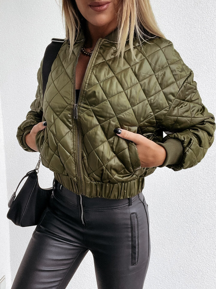 Women's quilted bomber jacket for casual style