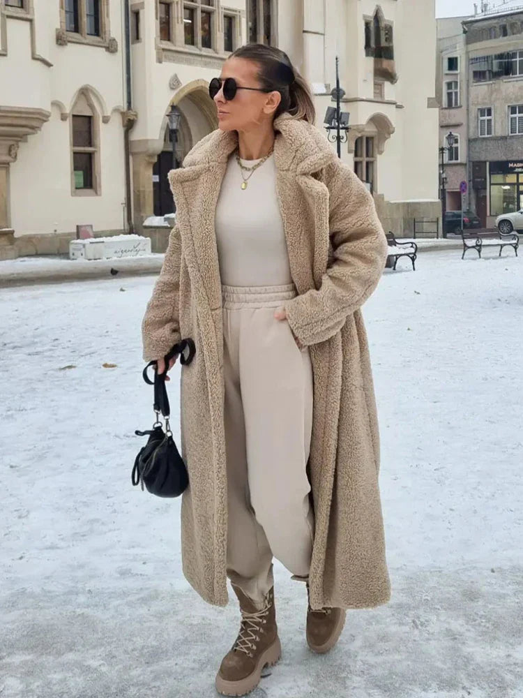 Dayana | Long warm faux wool coat for women