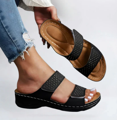 Lynn - Elegant Orthopedic Sandals