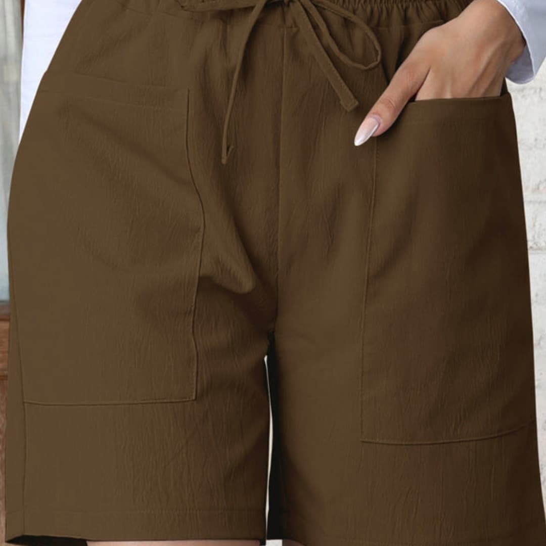 Women's High-Waisted Shorts with Wide Legs and Pockets