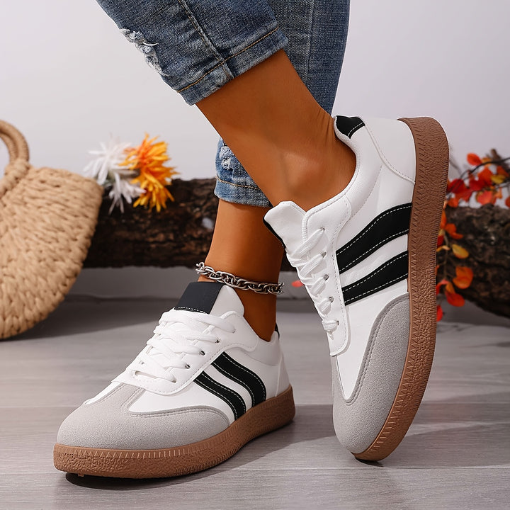 Women's Casual Solid Color Patchwork Lace-Up Sneakers