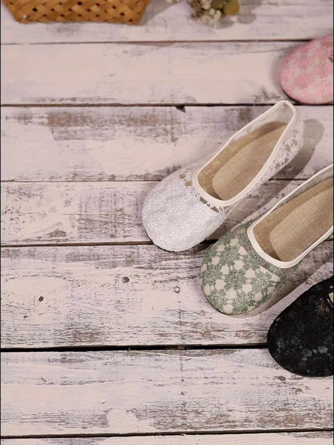 Women's Outdoor Breathable Round Toe Flat Shoes