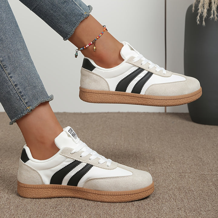 Women's Lace-Up Striped Outdoor Hiking Sneakers