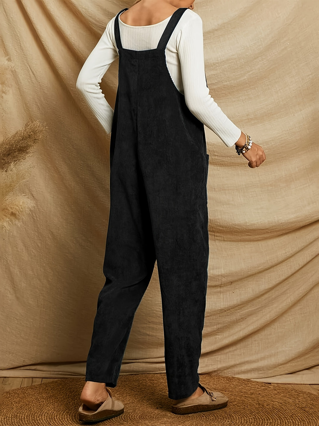 Women's Loose-Fit Corduroy Jumpsuit with Multiple Pockets