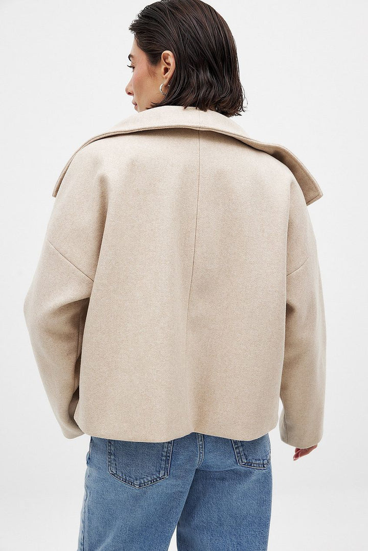 Women’s Double-Breasted Trench Coat – Timeless Structure with Everyday Elegance