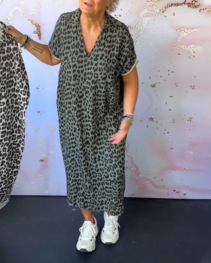 Short-Sleeved V-Neck Leopard Print Dress