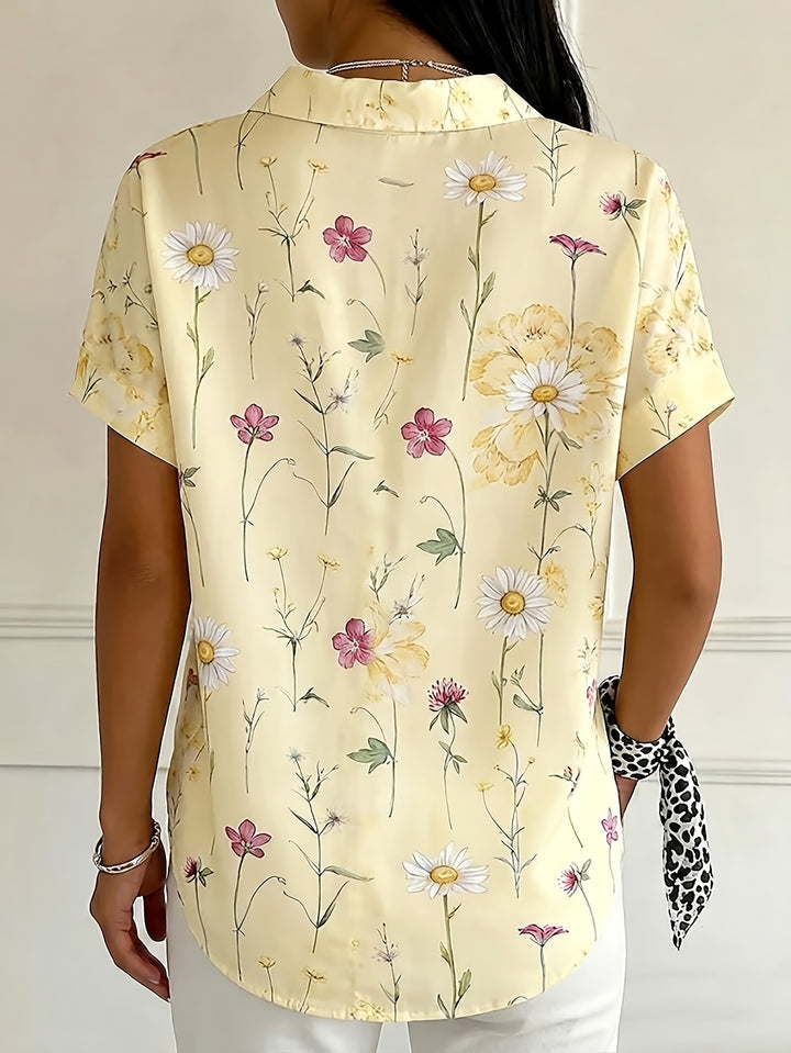 Women's Button-Up Short Sleeve Printed Shirt