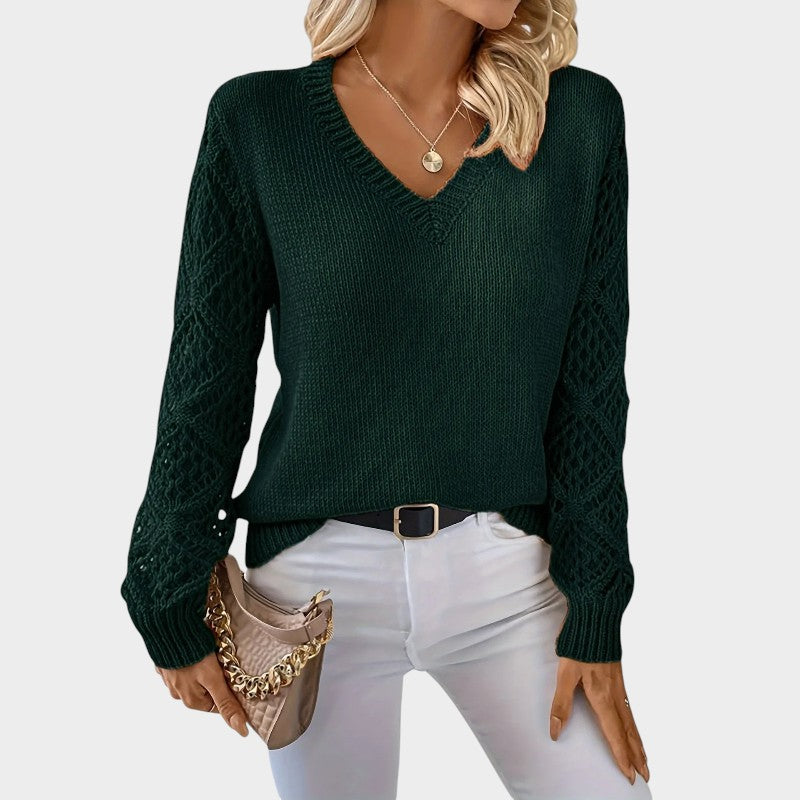 Anikka - Classic Knit Top
