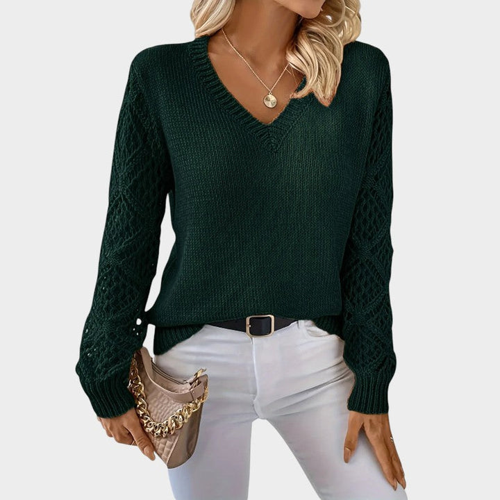 Anikka - Classic Knit Top