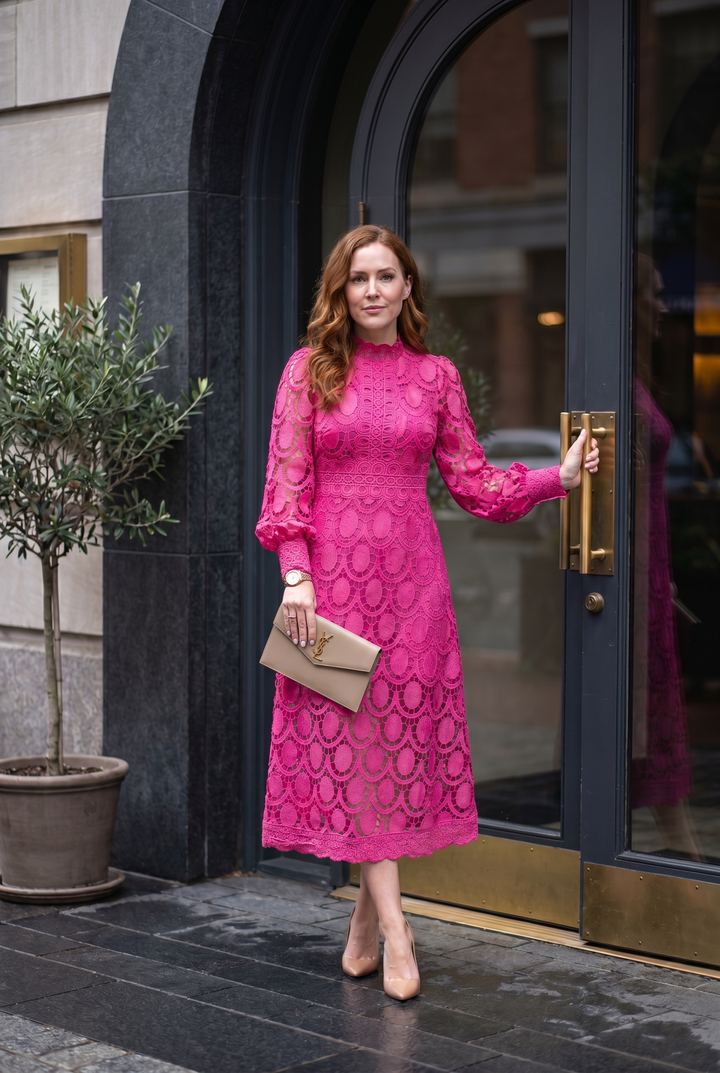 Donna - Romantic lace dress